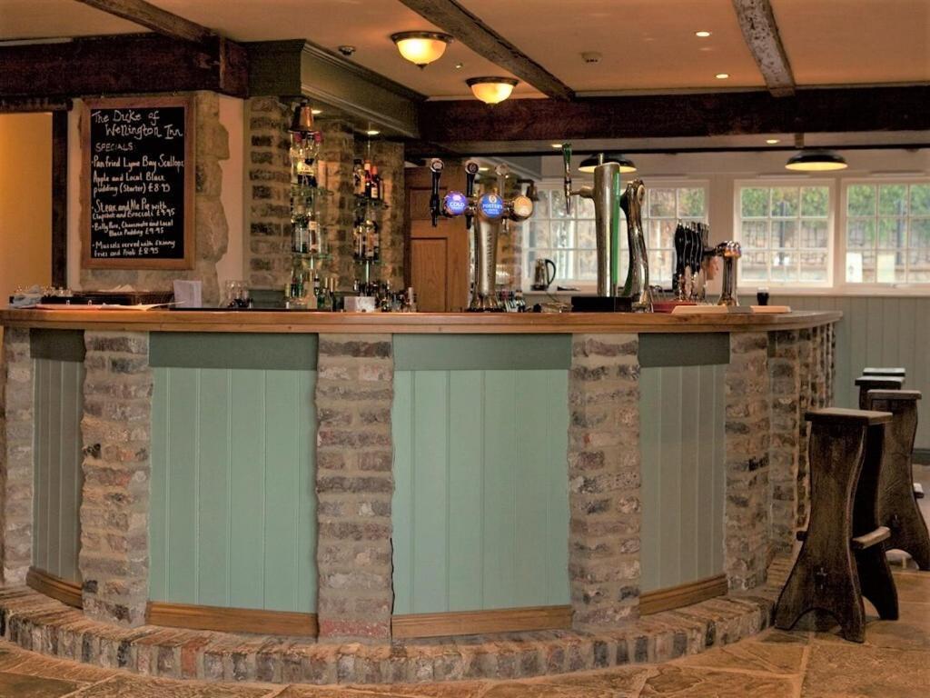 Duke Of Wellington Inn Корбридж Экстерьер фото